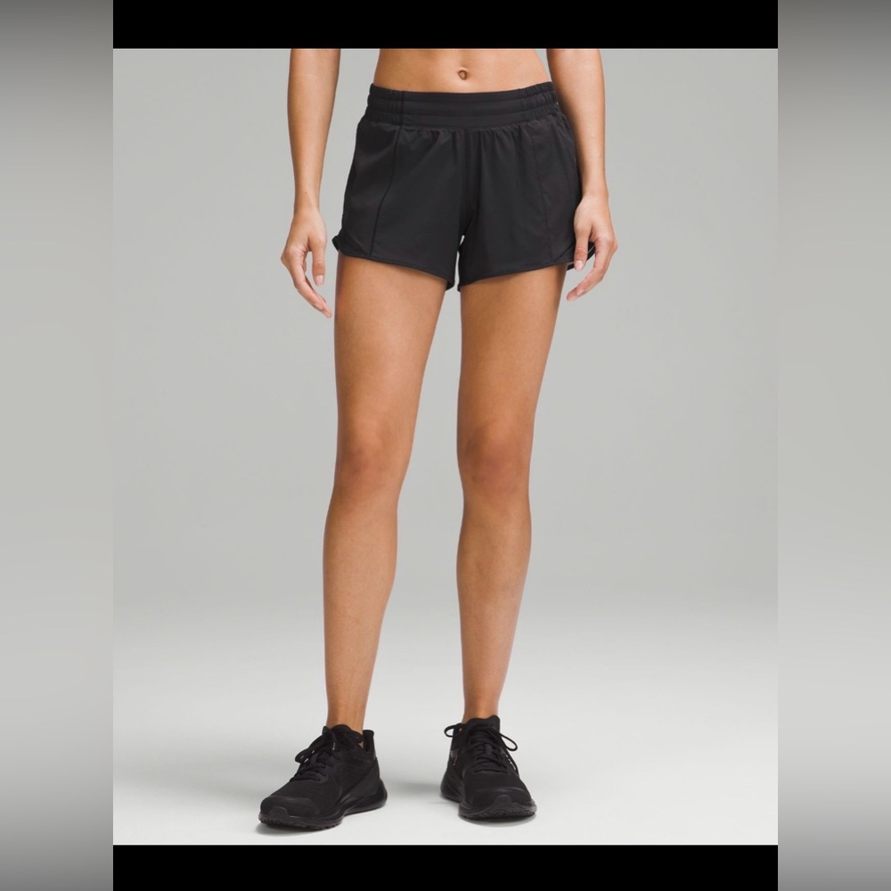Lululemon Black Hotty Hot - 4”